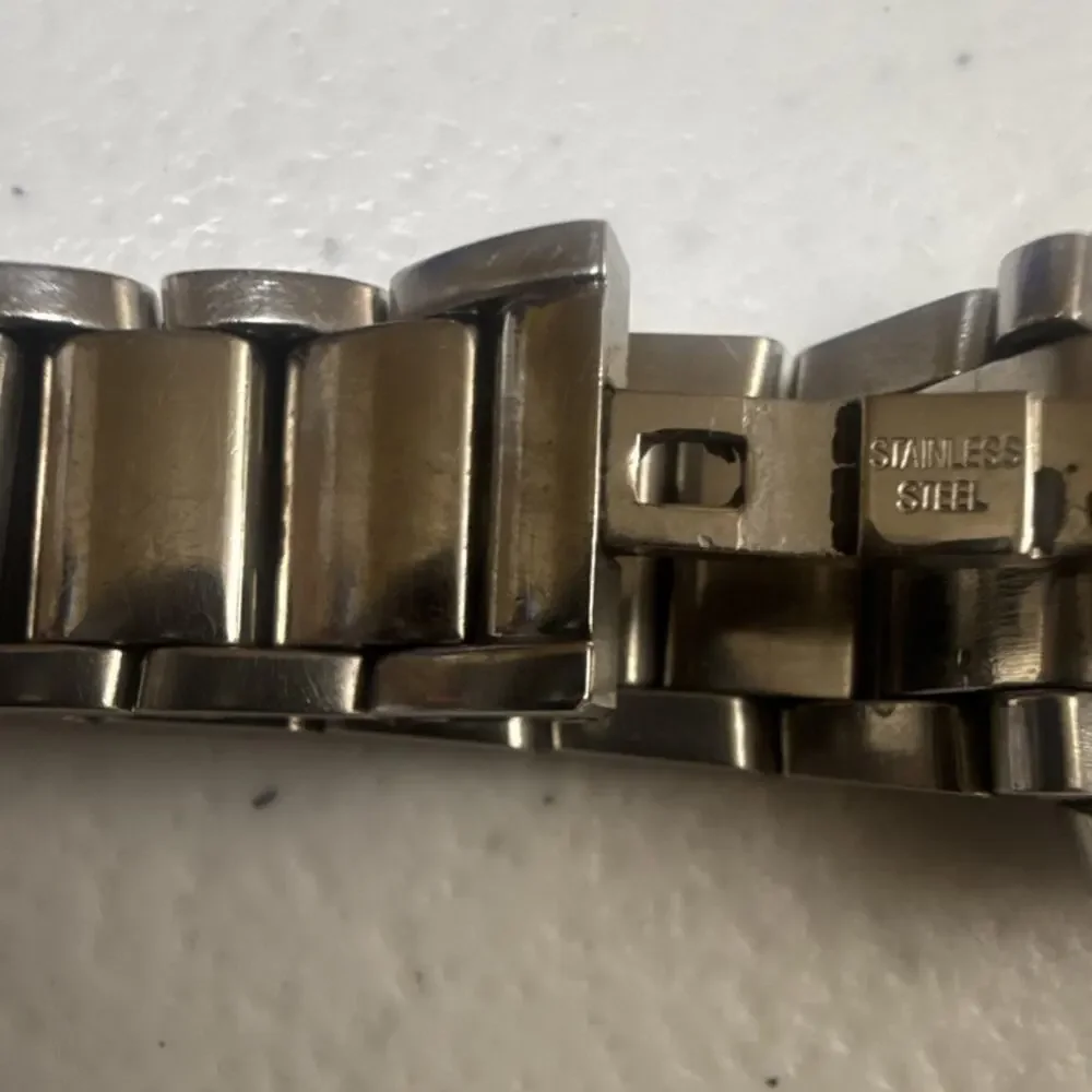 Emporio Armani AR-5704 Womens Watch 5.5” Band 23mm Case New Battery (B33)